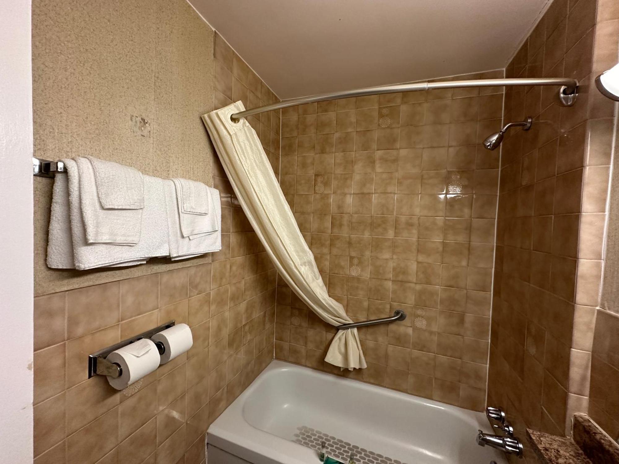 Hotel Classic Comfort Cornwall Extérieur photo