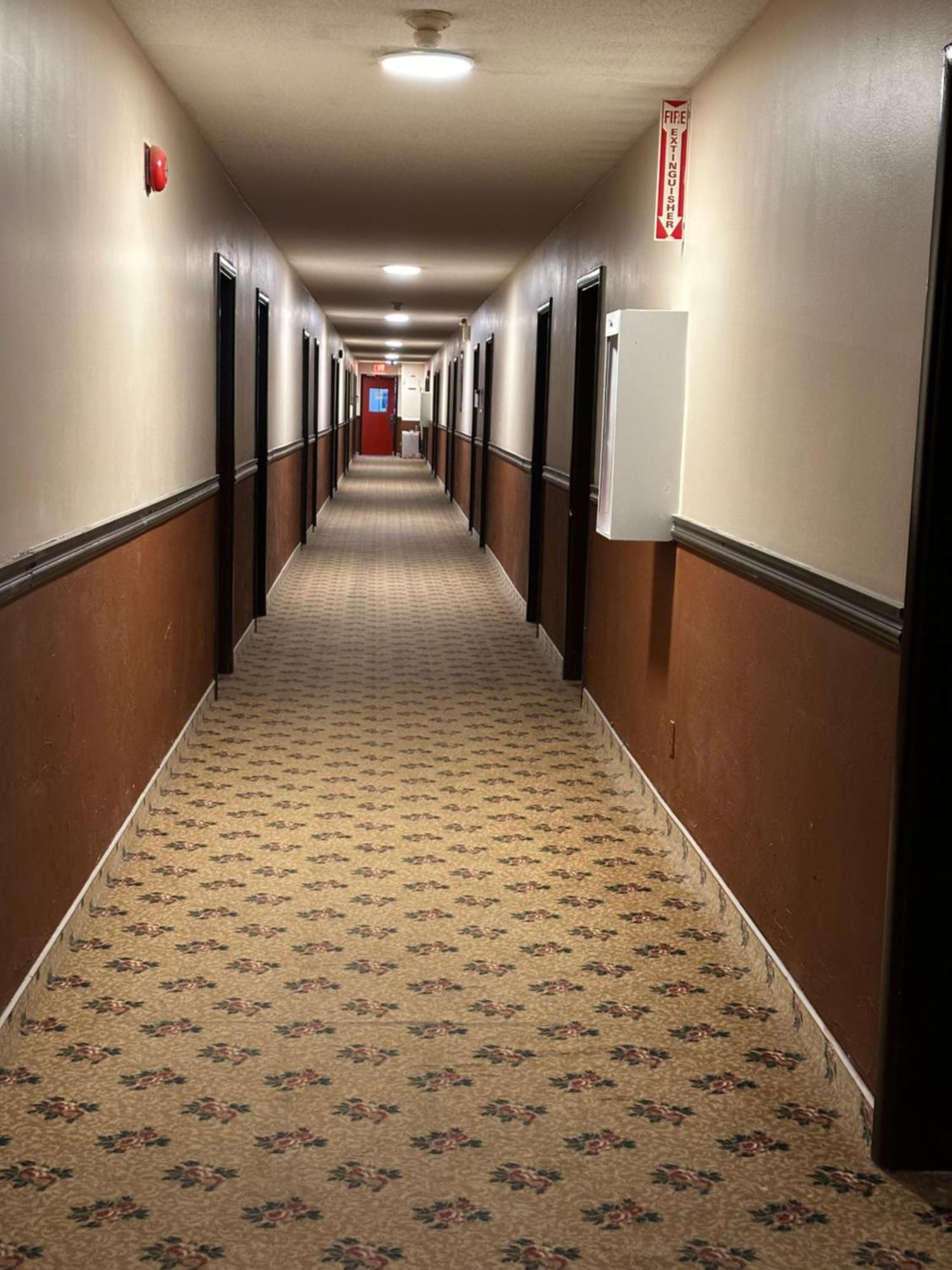 Hotel Classic Comfort Cornwall Extérieur photo